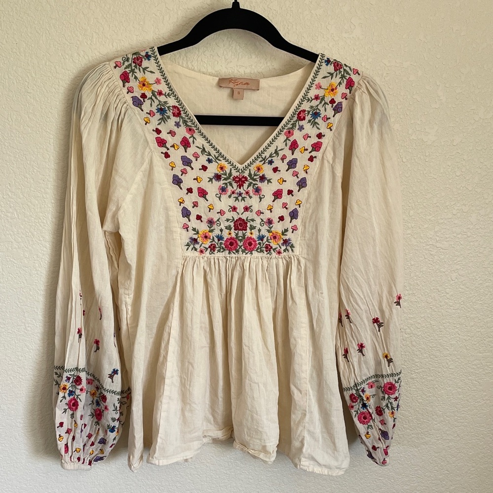 Anthropologie Kyra Cream Floral Embroidered Peasant Blouse S Cotton Boho Cottage
